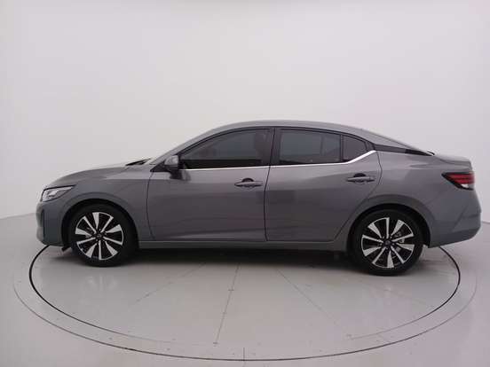 NISSAN-SENTRA-2025