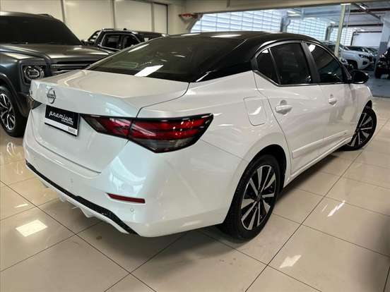 NISSAN-SENTRA-2024