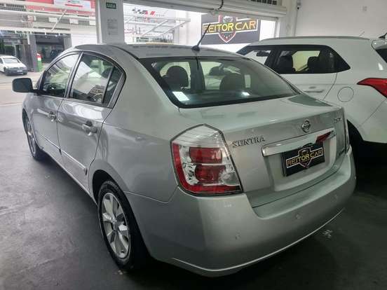 NISSAN-SENTRA-2.0 SL 16V FLEX 4P AUTOMÁTICO NISSAN-SENTRA-2011