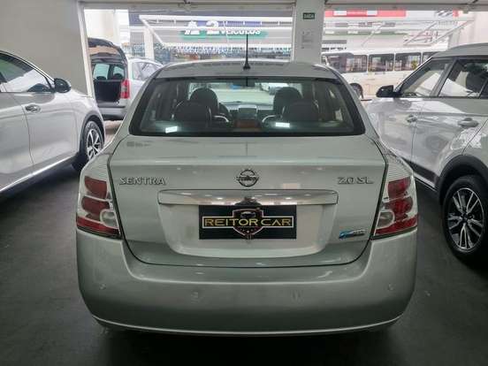 NISSAN-SENTRA-2.0 SL 16V FLEX 4P AUTOMÁTICO NISSAN-SENTRA-2011