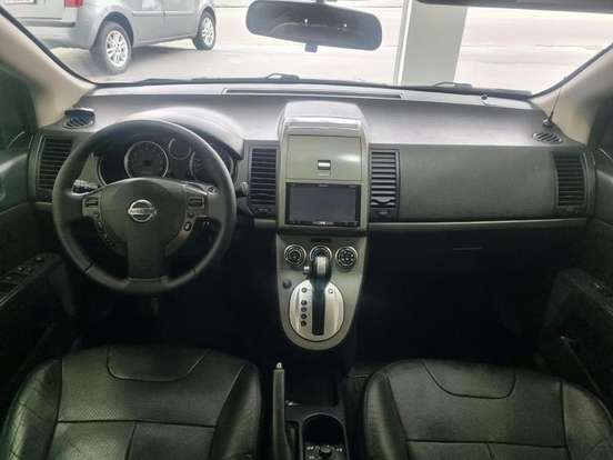 NISSAN-SENTRA-2011