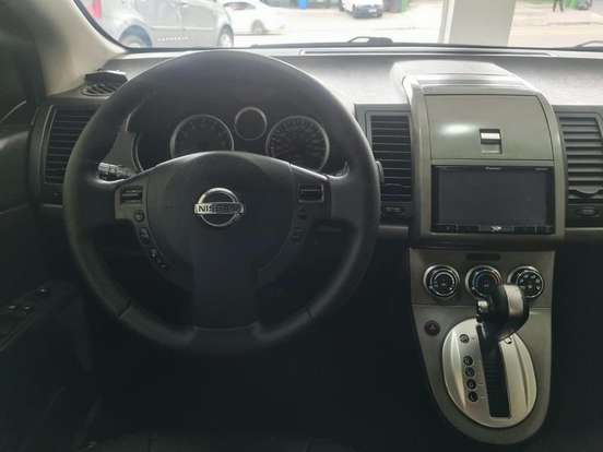 NISSAN-SENTRA-2.0 SL 16V FLEX 4P AUTOMÁTICO NISSAN-SENTRA-2011