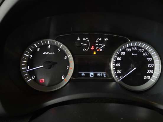 NISSAN-SENTRA-2015