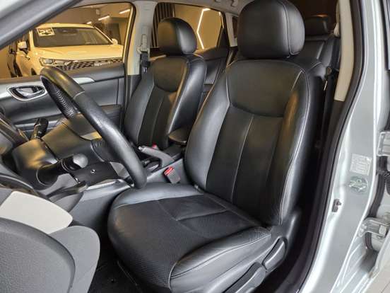 NISSAN-SENTRA-2015