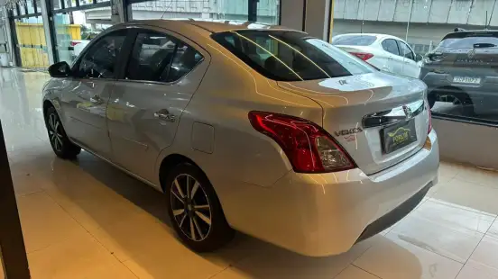 NISSAN-VERSA-1.6 16V FLEXSTART SL 4P XTRONIC NISSAN-VERSA-2020