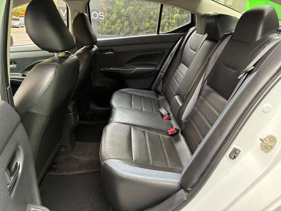 NISSAN-VERSA-2023
