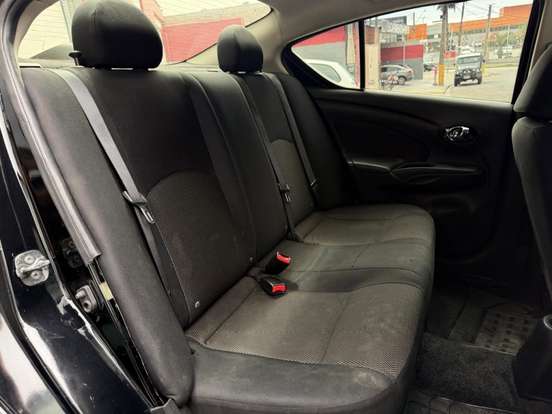 NISSAN-VERSA-2013