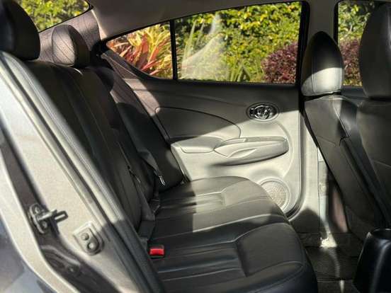 NISSAN-VERSA-2018