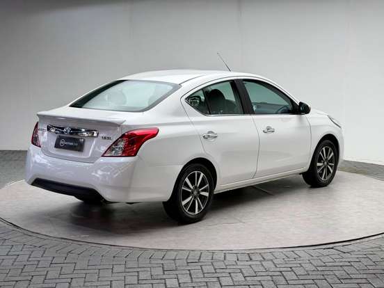 NISSAN-VERSA-1.6 16V FLEXSTART SL 4P XTRONIC NISSAN-VERSA-2018