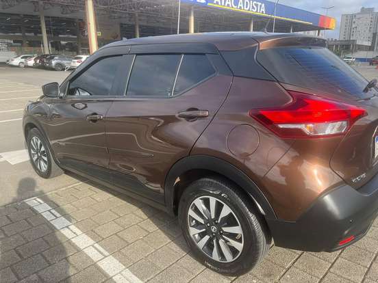 NISSAN-KICKS-2021