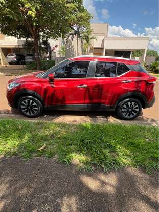 NISSAN-KICKS-2020