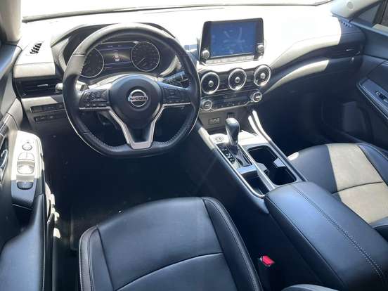 NISSAN-SENTRA-2023