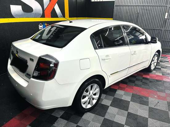 NISSAN-SENTRA-2.0 S 16V FLEX 4P AUTOMÁTICO NISSAN-SENTRA-2012