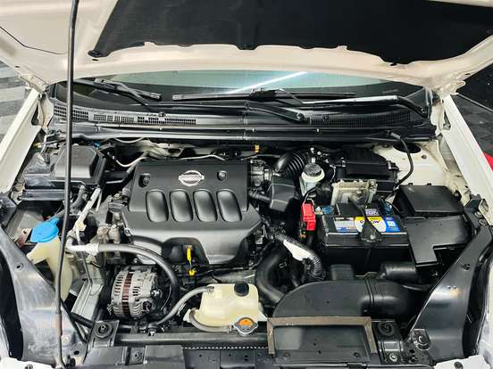NISSAN-SENTRA-2012