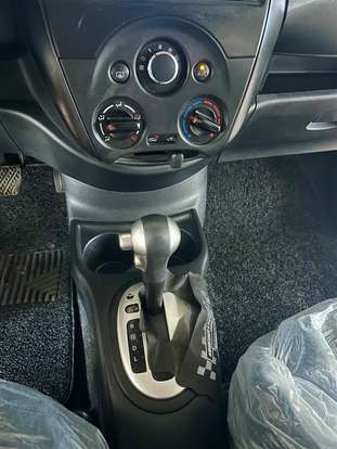 NISSAN-VERSA-1.6 16V FLEXSTART V-DRIVE PLUS XTRONIC NISSAN-VERSA-2020