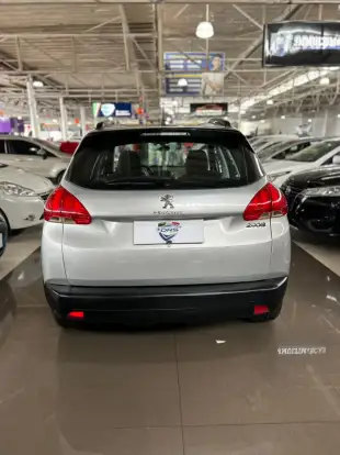 PEUGEOT-2008-2021