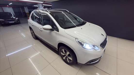 PEUGEOT-2008-2016