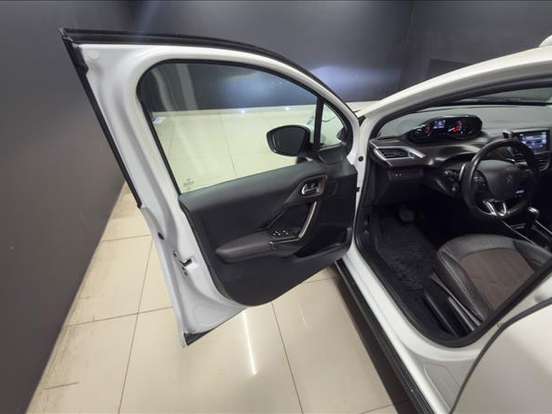 PEUGEOT-2008-1.6 16V FLEX GRIFFE 4P AUTOMÁTICO PEUGEOT-2008-2016