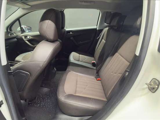 PEUGEOT-2008-1.6 16V FLEX GRIFFE 4P AUTOMÁTICO PEUGEOT-2008-2016