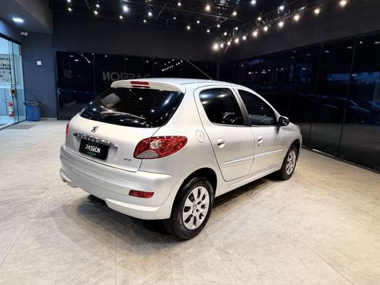 PEUGEOT-207-2014