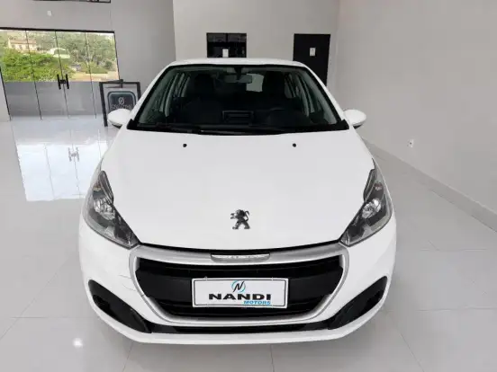 PEUGEOT-208-2018