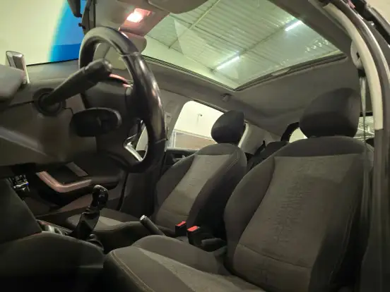 PEUGEOT-208-1.2 ALLURE 12V FLEX 4P MANUAL PEUGEOT-208-2017