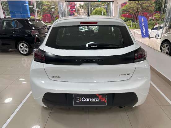 PEUGEOT-208-2024