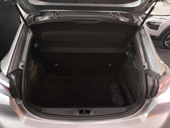 PEUGEOT-208-2023