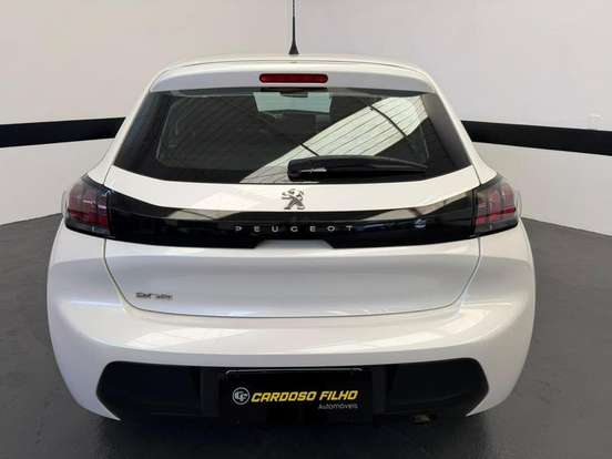 PEUGEOT-208-2022