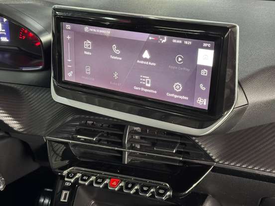PEUGEOT-208-2022