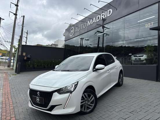 PEUGEOT-208-2022