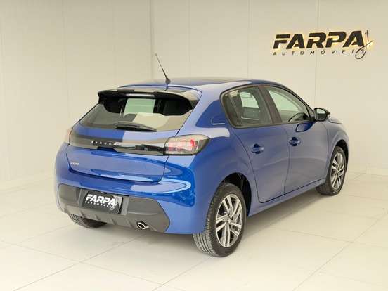 PEUGEOT-208-2022