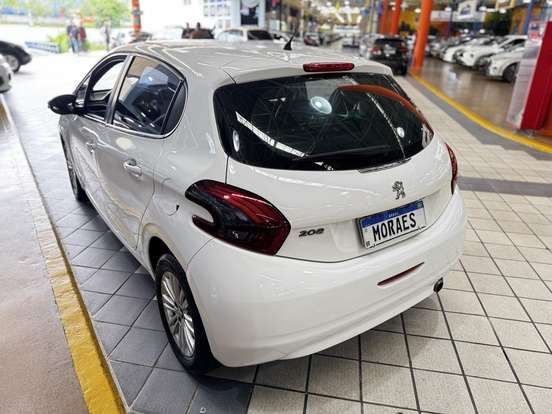 PEUGEOT-208-1.6 ACTIVE PACK 16V FLEX 4P AUTOMÁTICO PEUGEOT-208-2018