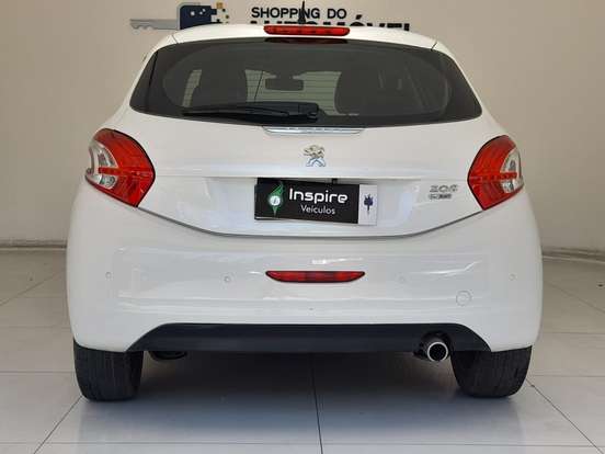 PEUGEOT-208-2014