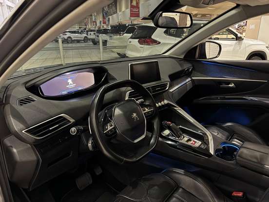 PEUGEOT-3008-1.6 GRIFFE PACK THP 16V GASOLINA 4P AUTOMÁTICO PEUGEOT-3008-2018