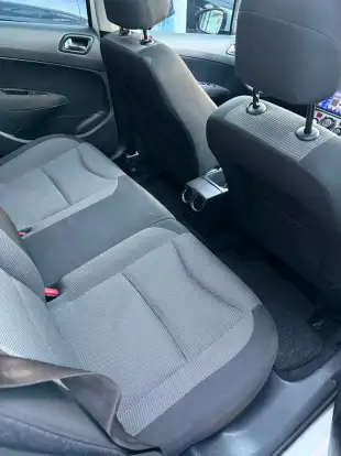 PEUGEOT-308-2015