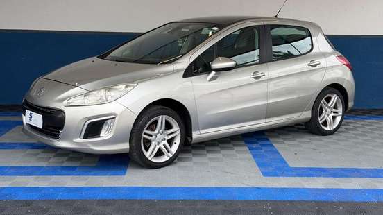 PEUGEOT-308-2012