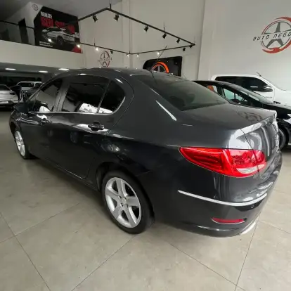 PEUGEOT-408-2011
