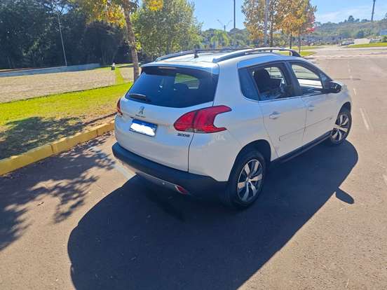 PEUGEOT-2008-1.6 16V FLEX GRIFFE 4P AUTOMÁTICO PEUGEOT-2008-2018