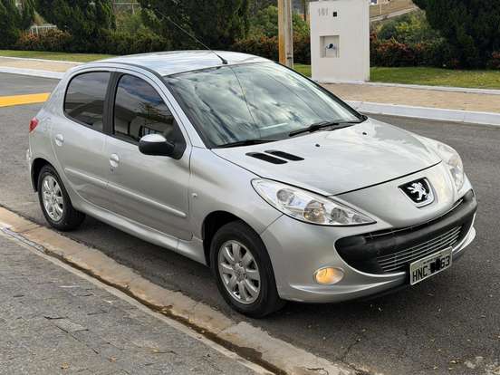 PEUGEOT-207-1.4 XR SPORT 8V FLEX 4P MANUAL PEUGEOT-207-2010