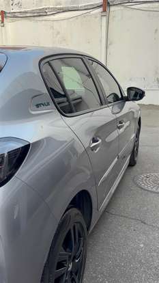 PEUGEOT-208-2023