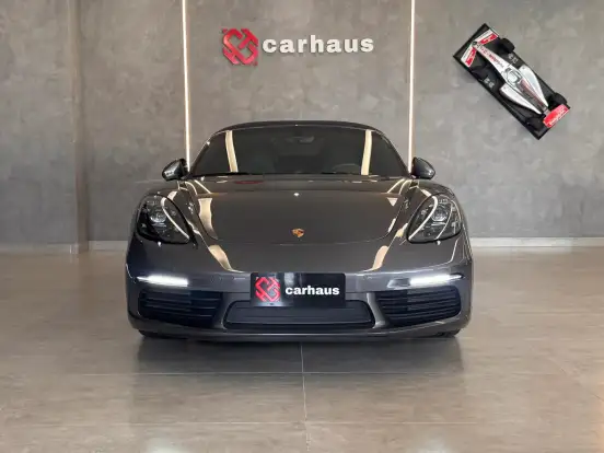 PORSCHE-718-2024