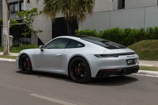 PORSCHE-911-2022