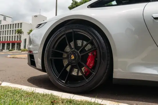 PORSCHE-911-2022