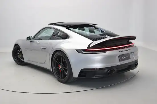 PORSCHE-911-2022