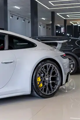 PORSCHE-911-2023