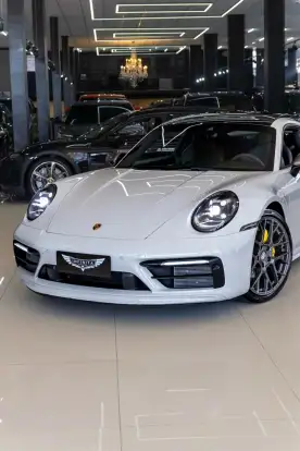 PORSCHE-911-2023