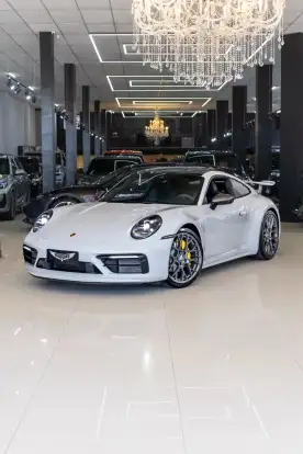 PORSCHE-911-2023