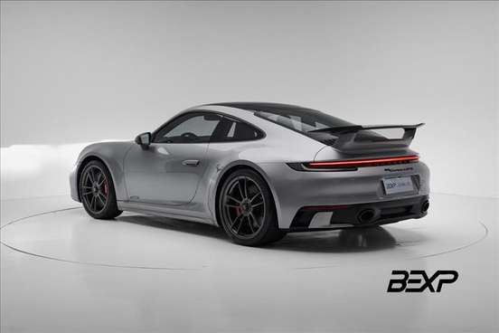 PORSCHE-911-2024