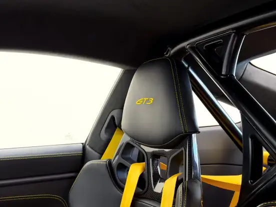 PORSCHE-911-2021